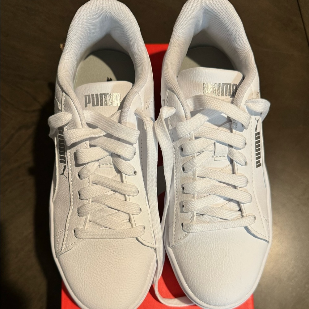 PUMA Womens Smash Platform V3 Sneaker PUMA Womens White-PUMA Womens Black-PUMA Womens Gold 10.5